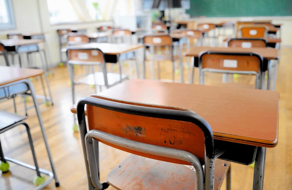学校教員採用試験、福井県は出願者数、倍率とも過去最低 チャレンジ選考は過去最多（福井新聞ＯＮＬＩＮＥ） - Yahoo!ニュース - Yahoo!ニュース