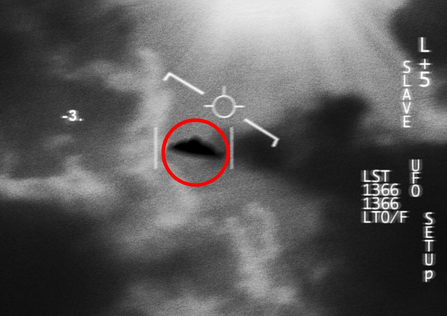 宇宙人を探せ！？ 福島市で 「UFOの日千貫森まつり」 が開催（FINDERS） - Yahoo!ニュース