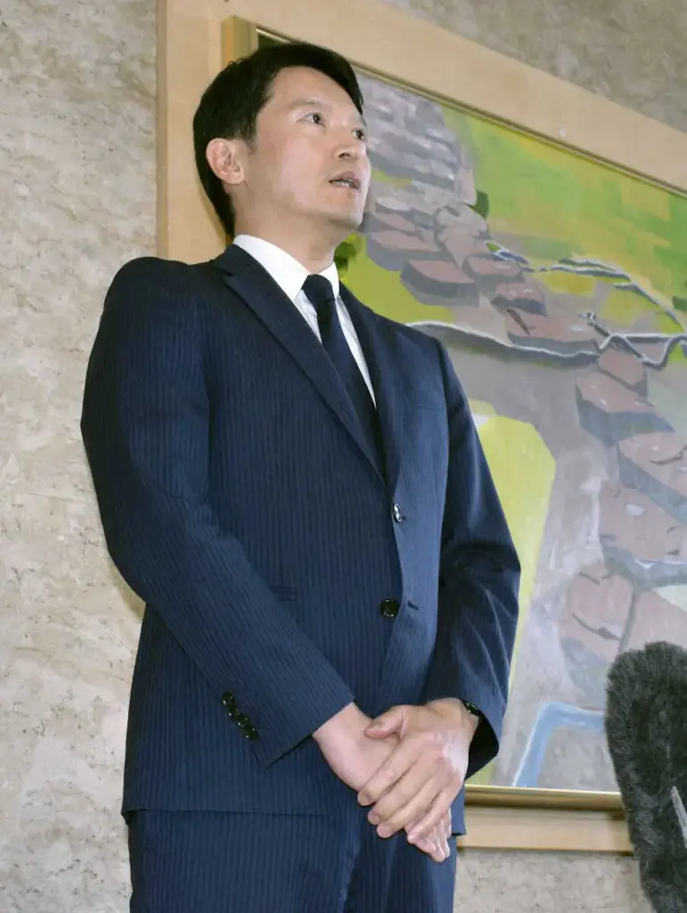 斎藤兵庫県知事とPR会社代表を書類送検　公選法違反容疑で　斎藤氏「適法に対応してきた」 - スポニチ Sponichi Annex 社会