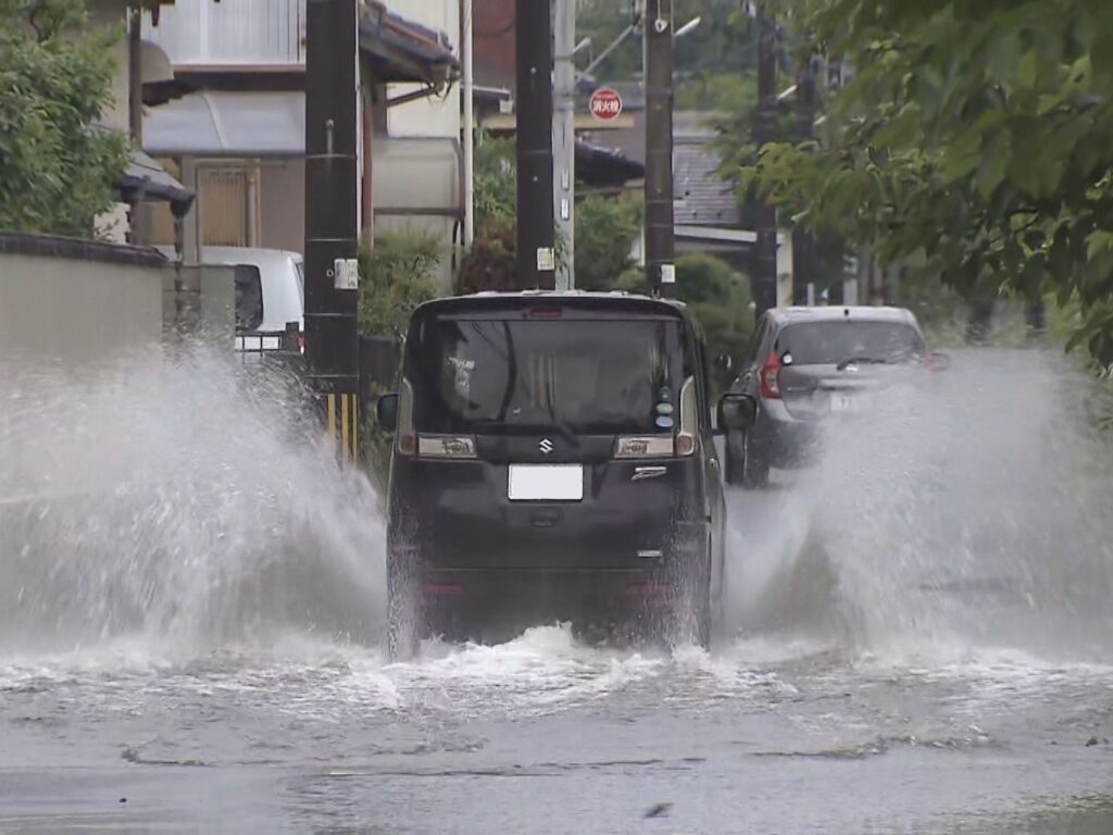 関市で「記録的短時間大雨情報」…東海3県は岐阜を中心に大雨 25日にかけて多い所で24時間に120ミリの予想（東海テレビ） - Yahoo!ニュース