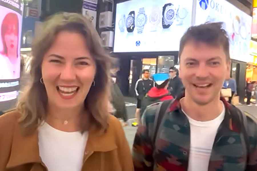 ドイツ人の（左から）ジェシカさんとマーヴィンさん（スクリーンショット）