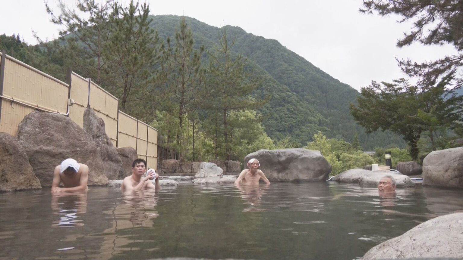 6.26は“露天風呂の日” 岐阜 高山市の奥飛騨温泉郷で露天風呂を無料開放 4か所巡ると記念品贈呈（CBCテレビ） - Yahoo!ニュース