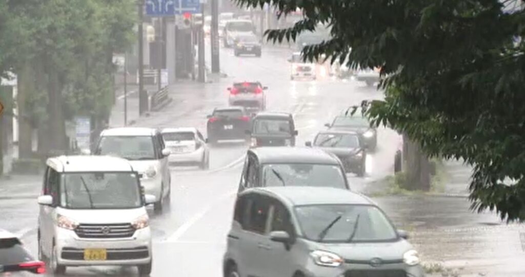 午前中は「大雨」 午後は「強い日差し」 石川県内はめまぐるしく天気変わる一日に（MRO北陸放送） - Yahoo!ニュース - Yahoo!ニュース