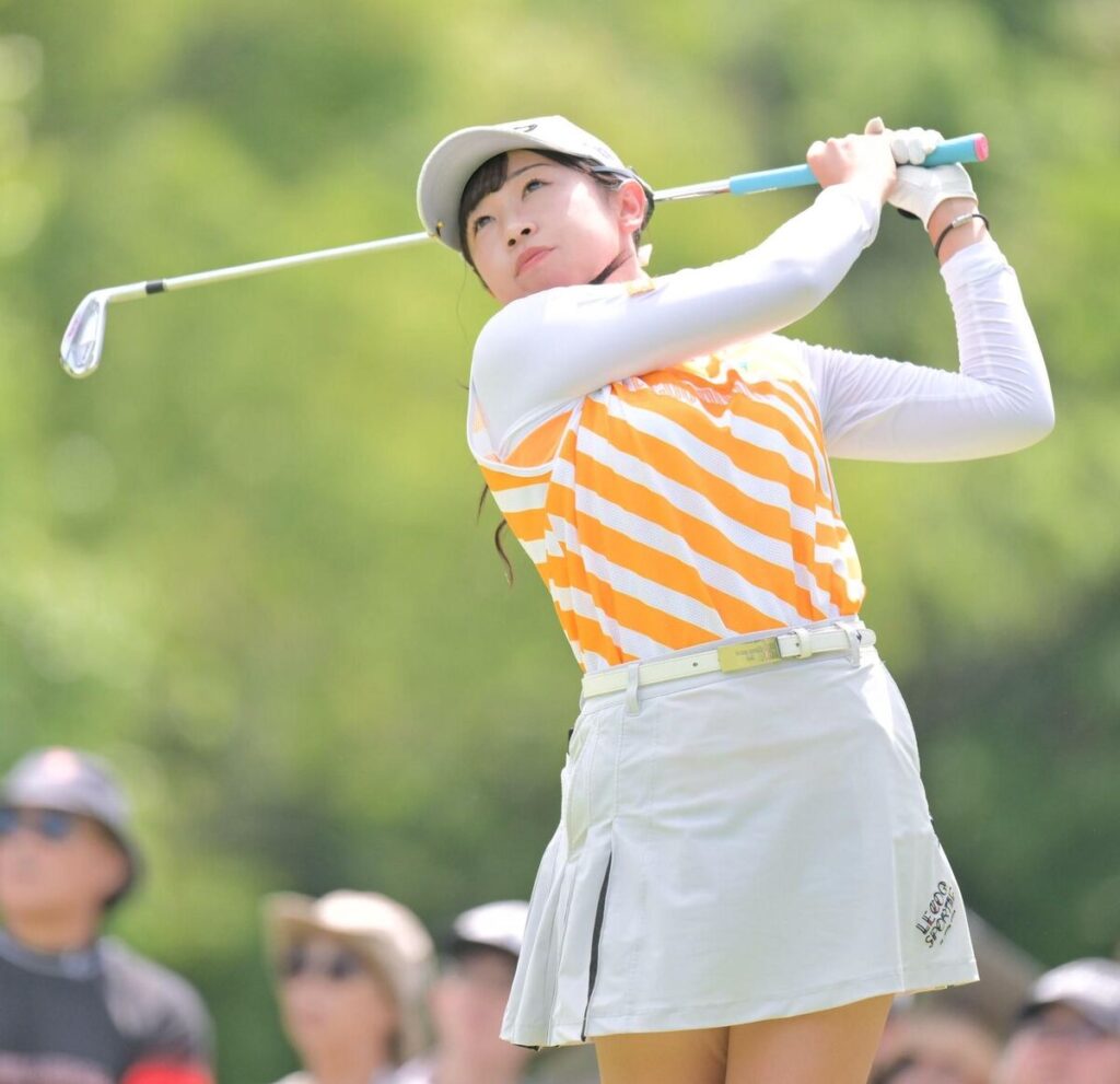 菅沼菜々 トリプルボギーも「しゃあないな」 １７番では佐久間朱莉の裏ルートに続いた（スポーツ報知） - Yahoo!ニュース