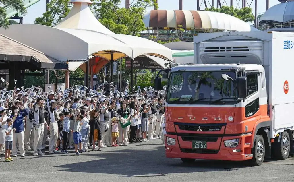 パンダ4頭と涙の別れ　和歌山県「アドベンチャーワールド」から中国に返還 - スポニチ Sponichi Annex 社会