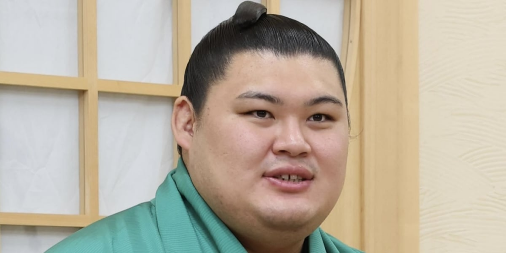 横綱昇進「大の里」快挙に落ちる影、父手記が波紋…相撲留学で石川県離れ「裏切り者と呼ばれた」　県の見解は - 弁護士ドットコム
