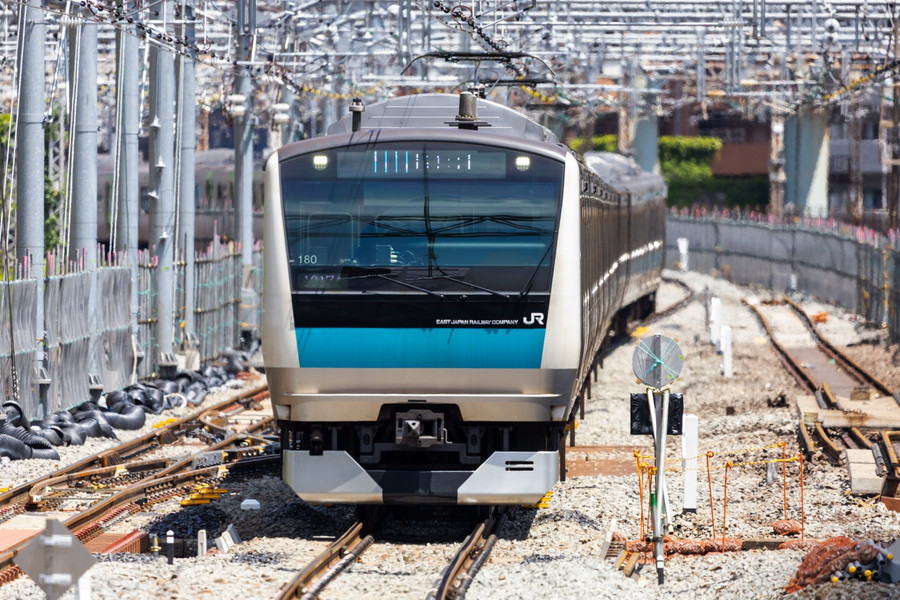 東京ド真ん中の「廃線」跡地が大変貌！“異色のブルートレイン”が発着したエリアに超巨大ビル開業へ - 乗りものニュース