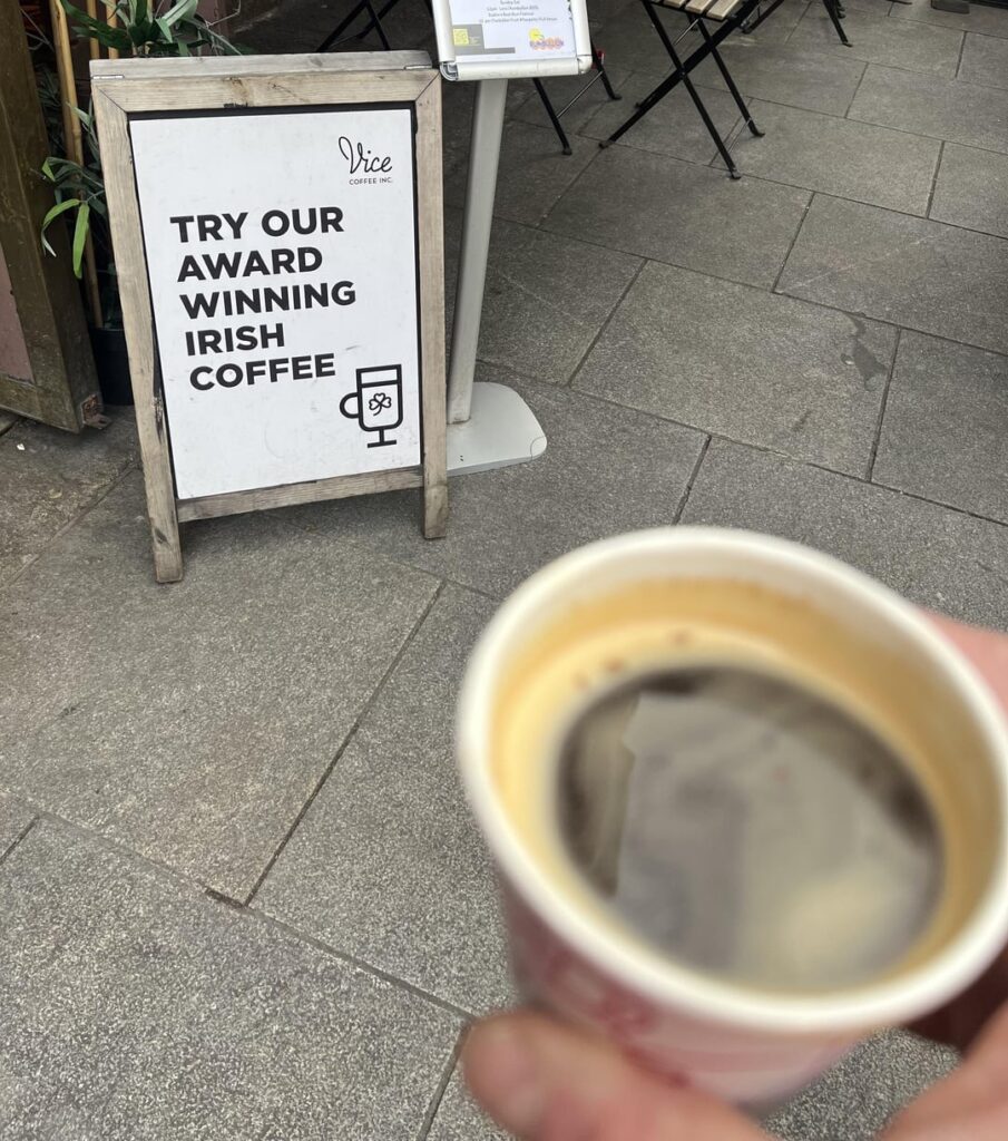 ダブリンでのちょっとした日。体内のキャプション。