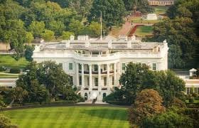 イーロン・マスクはダン・ゴールドマン議員の疑いを確認します - パム・ボンディはドナルド・トランプを保護するためにエプスタインファイルを隠しています
