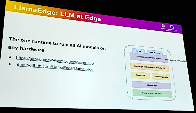 LlamaEdgeの紹介