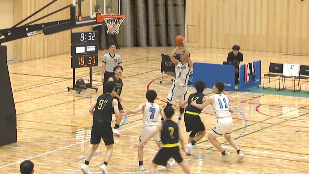 香川県高校総体バスケ男子　“先輩” 渡邊雄太選手が見守る中…尽誠が5年連続17回目の優勝 | KSBニュース | KSB瀬戸内海放送