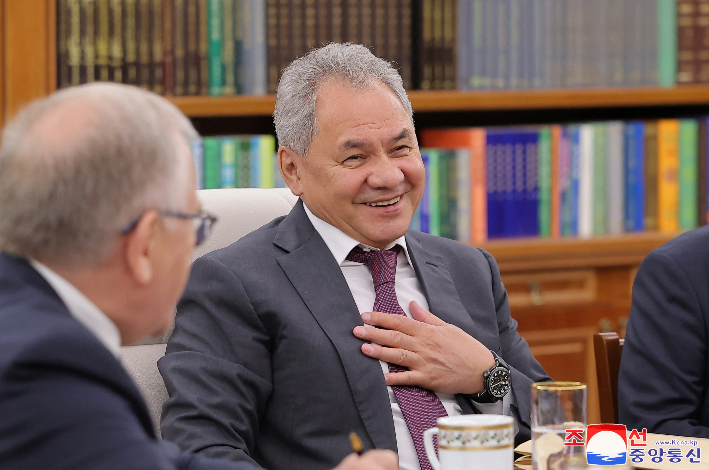 ロシアのショイグ安保会議書記が訪朝、金総書記と会談へ＝タス通信