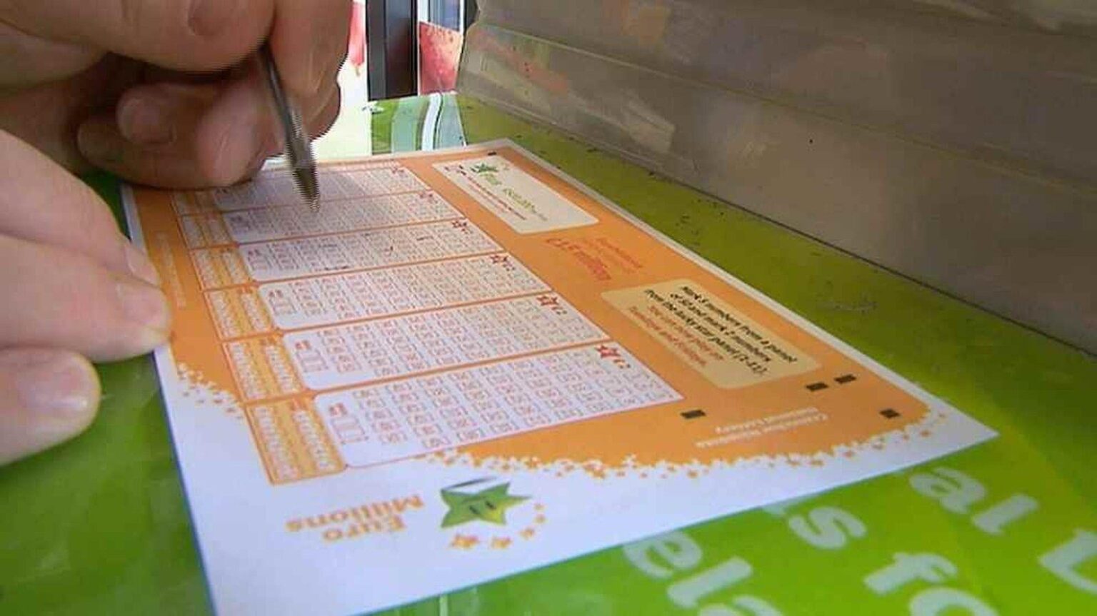 National Lotteryは、EuroMillionsの抽選での勝利チケットがMunsterで販売されたことを確認しました