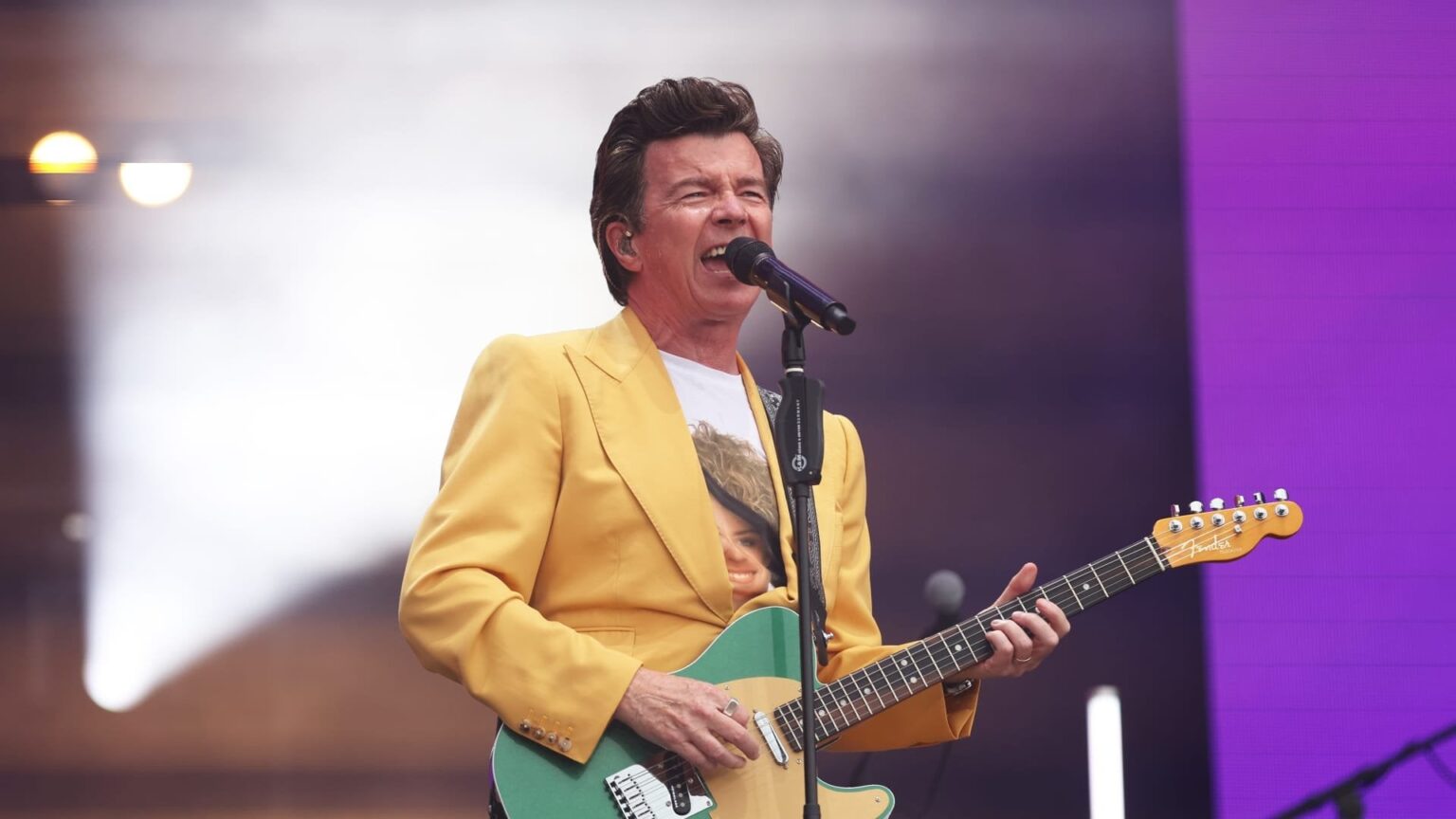 Rick AstleyのNo.1ヒットには、リリースから38年後の10億Spotifyストリームがあります。
