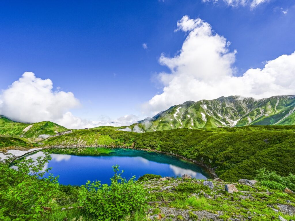 東京から日帰りで行きたい「富山県の温泉地」ランキング！ 2位「みくりが池温泉」、1位は？ - All About ニュース