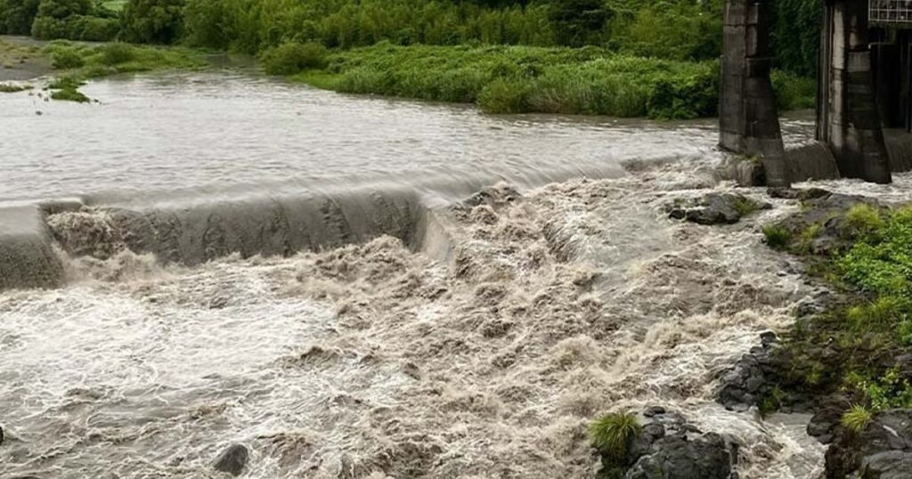 6月15日の天気は？気温は？静岡県では非常に激しい雨を観測 | ハフポスト NEWS