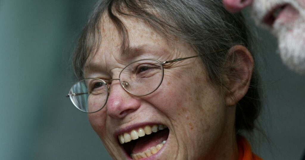 元米国の死刑囚として名付けられたコネマラの家の火で亡くなった女性サニージェイコブス