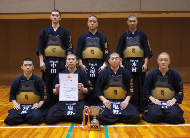 団体は奈良大付が男女とも優勝 男女ともに一本勝ち守り抜く - 全国高校総体奈良県予選・剣道団体｜奈良新聞デジタル - 奈良新聞