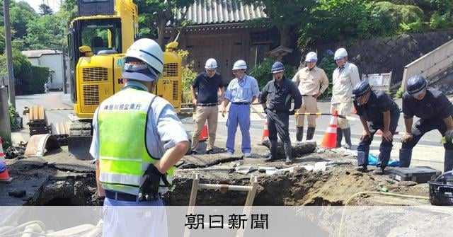 鎌倉で道路冠水、1万世帯断水するも復旧 水道管のボルト腐食原因か