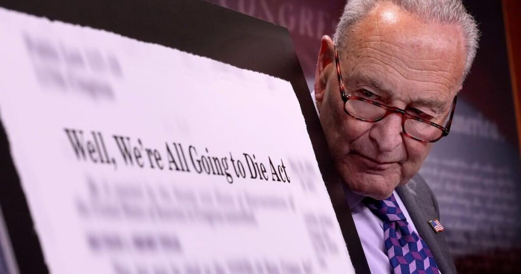 Demsは、大声ですべてを読んでメガビルの通路を遅らせることを誓います|トランプのメガビルは約1,000ページの長さです。
