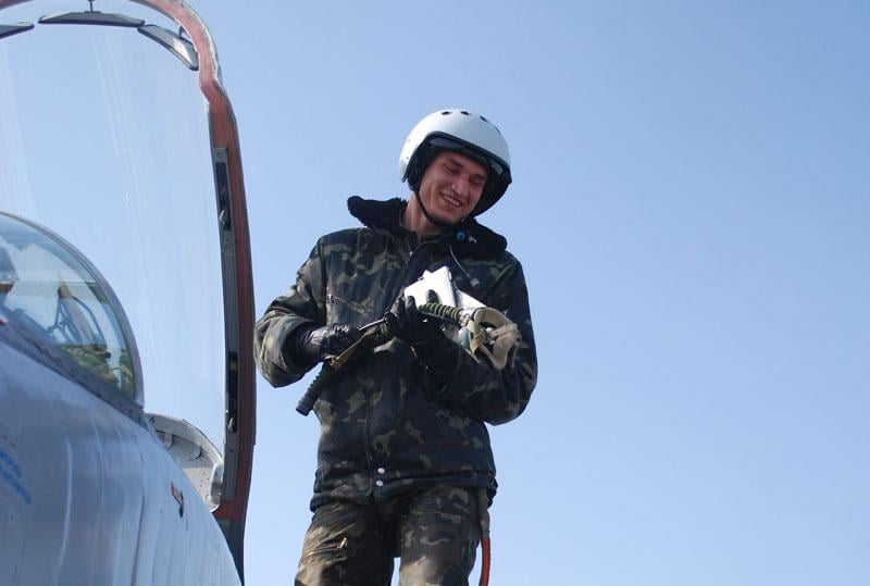 ロシアは、ウクライナで60のミサイルと477のドローンを発射しました。 F-16パイロットMaksym Ustymenkoは、7つのターゲットを撃ち落とした後に死亡しました。