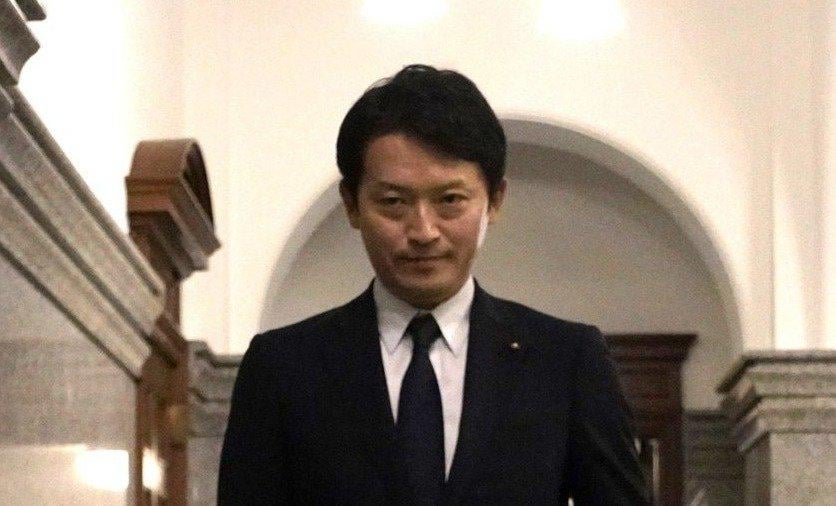斎藤知事は「行政トップとして資質に欠ける」“優勝パレード”めぐり背任容疑で書類送検「罪に問われないかも…でも捜査はこれだけではありません」― ほかにも複数の問題で斎藤知事周辺を調べている