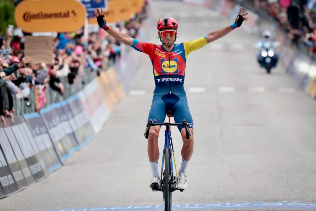 ベローナが43km独走でリドルに6勝目もたらす　ログリッチは山岳で痛恨の遅れ - ジロ・デ・イタリア2025第15ステージ | cyclowired