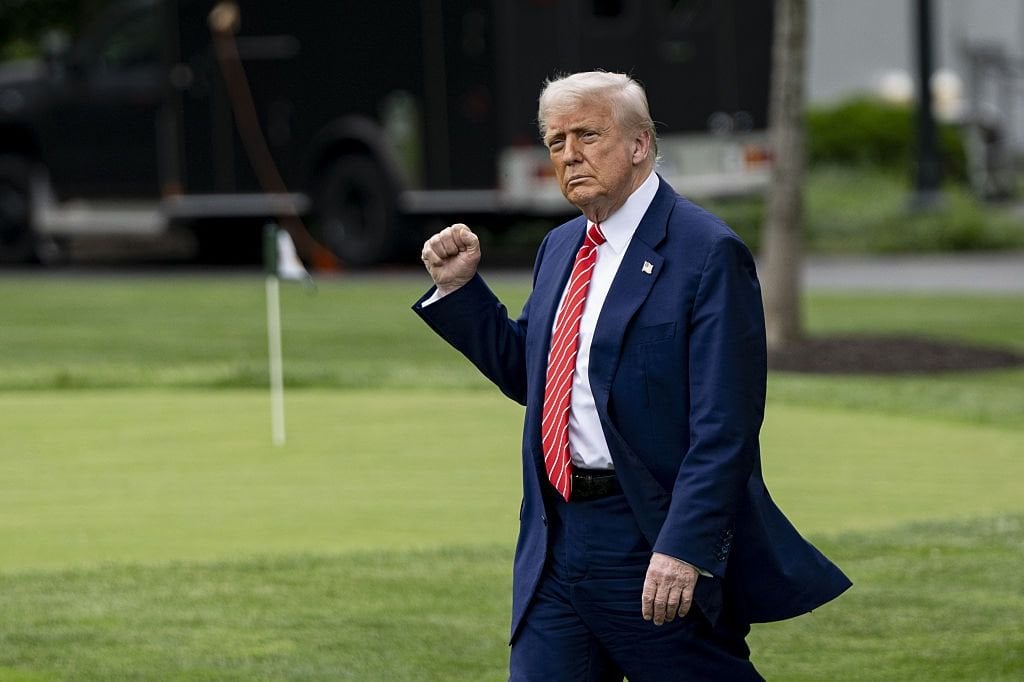 トランプ大統領は、ロシアの戦闘機に対するウクライナのドローンストライキについて知らなかった、とホワイトハウスは確認する