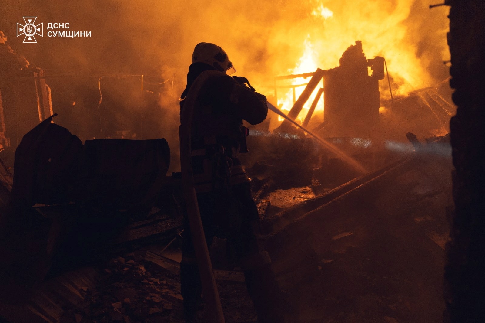 ロシア軍がウクライナ北東部で戦線拡大、スムイ州都に迫る