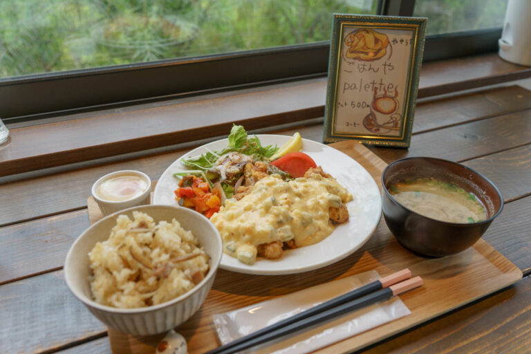 【ごはんやpalette】ほっこり美味しいランチが楽しめるごはんやさん│LOG OITA