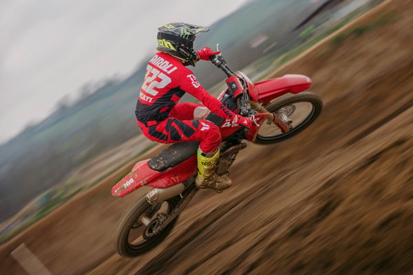 Ducati Desmo450 mx
