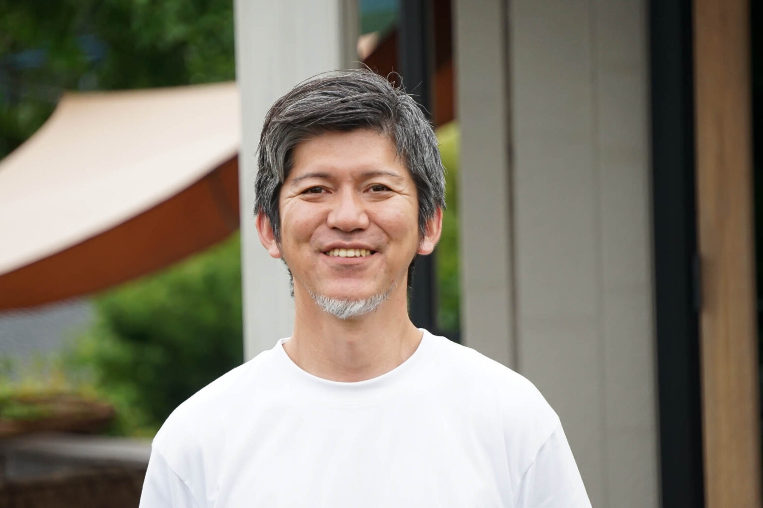 real local
鹿児島【鹿児島県姶良市】「強みを活かせるデイサービス」から広がる「介護の面白さ」 ／ ナルホイヤ在宅生活研究所 森山景士郎さん