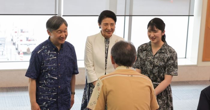 天皇ご一家、2日間の沖縄訪問を終了　那覇空港から出発 - 琉球新報デジタル
