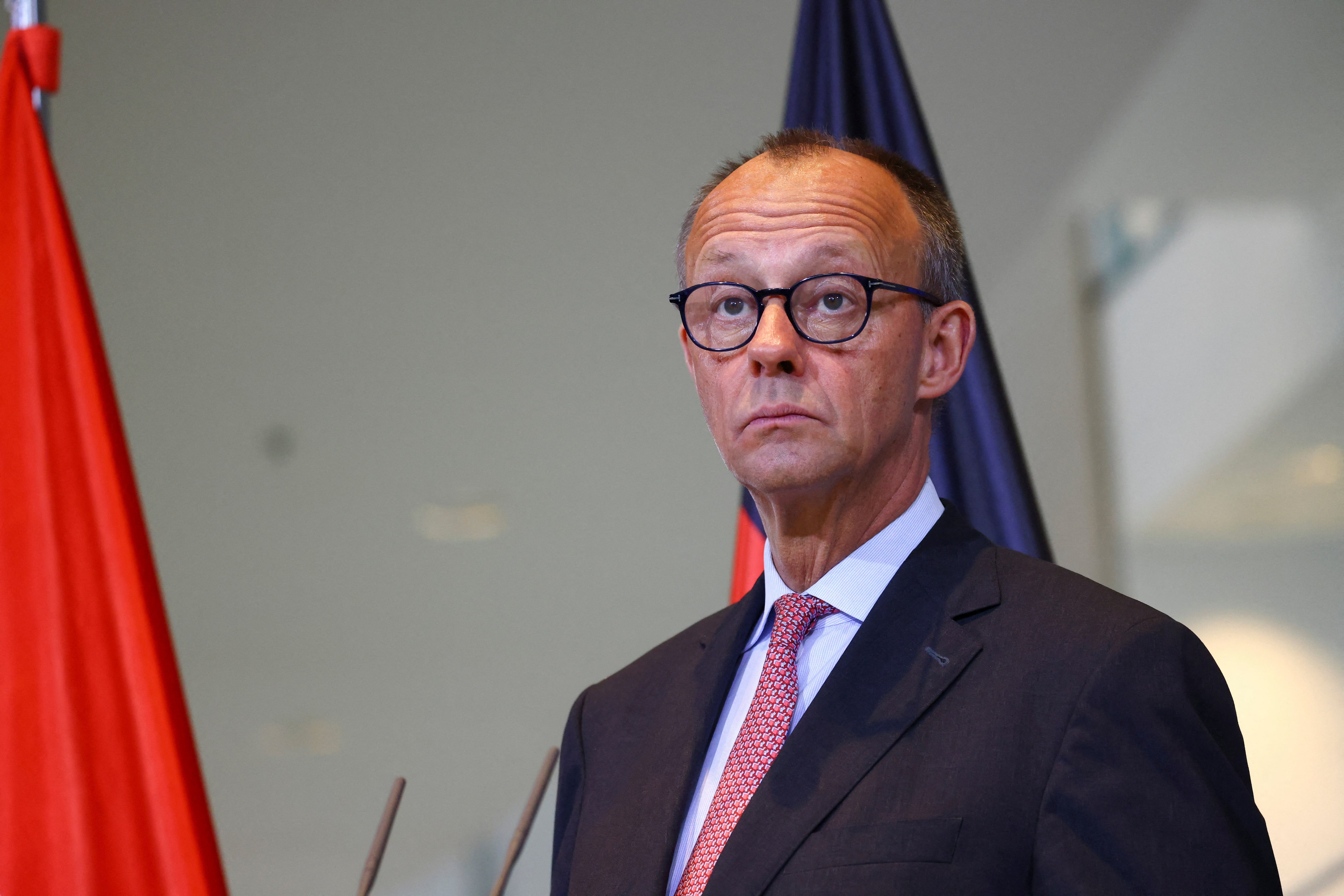 独首相、ネタニヤフ氏と電話会談　イスラエル・イランに自制要請