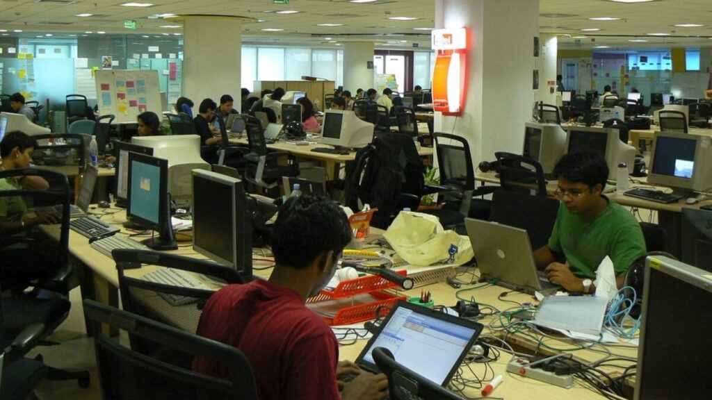 Builder.aiスキャンダル：AIの後ろには、実際に700人のインドの開発者がいました