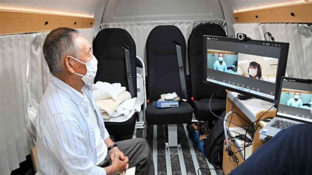 熊本豪雨5年「常駐の医師がいれば」 医療機関ゼロに募る不安 八代市坂本町 移転後も遠隔診察【連載 熊本豪雨5年・被災地の今】｜熊本日日新聞社 - 熊本日日新聞社