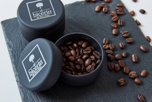 沖縄生まれの「Bicerin OKINAWA COFFEE」が「おもてなしセレクション」で金賞を受賞 (2025年6月19日) – エキサイトニュース 沖縄生まれの「Bicerin OKINAWA COFFEE」が「おもてなしセレクション」で金賞を受賞 (2025年6月19日) - エキサイトニュース