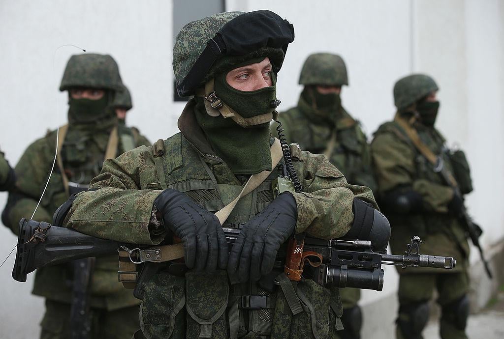 ロシアの専門的な軍隊全体が現在破壊されています