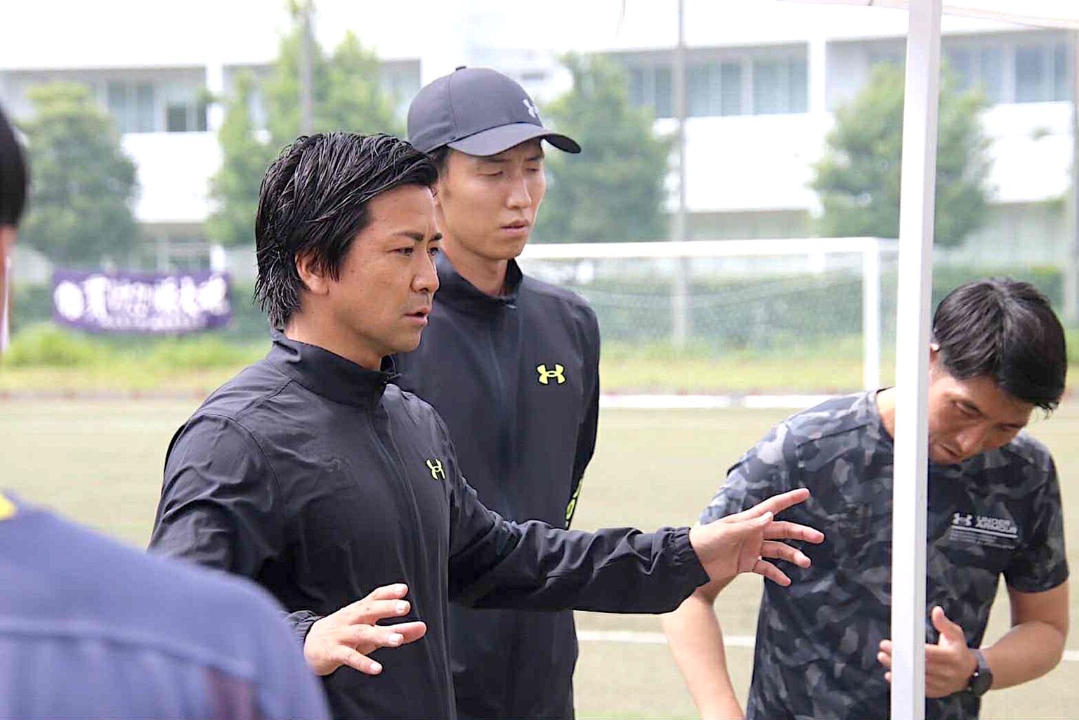 「欧州行き=正解」じゃない。慶應・中町公祐監督が語る“育てる覚悟”。大学サッカーが担う価値 – REAL SPORTS(リアルスポーツ)| スポーツの「リアル」を伝える 「欧州行き=正解」じゃない。慶應・中町公祐監督が語る“育てる覚悟”。大学サッカーが担う価値 – REAL SPORTS(リアルスポーツ)| スポーツの「リアル」を伝える