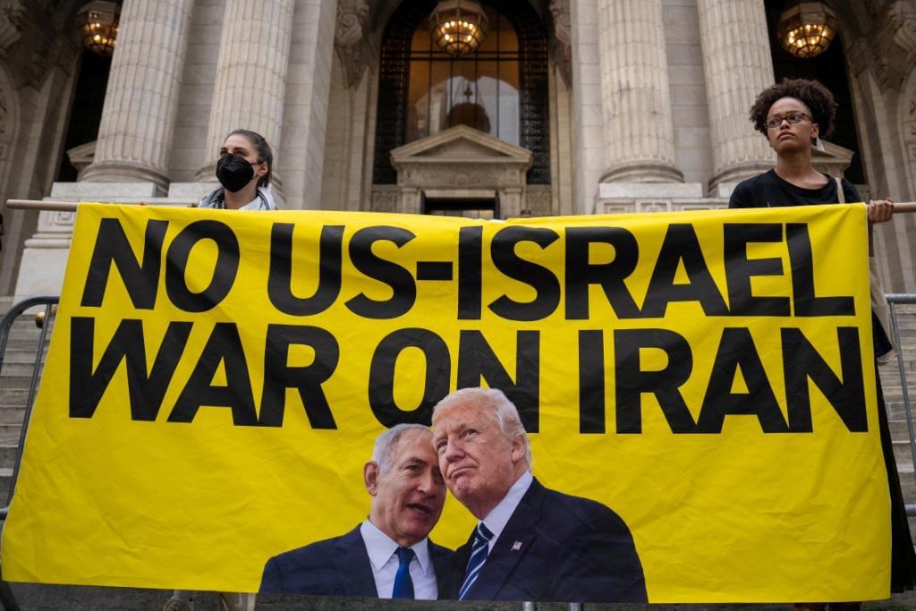 米国で急速に台頭する反イスラエル、極左ばかりか極右まで軍事行動を非難 - イランへの軍事行動を辞さない構えのトランプに国民の大半が懸念表明