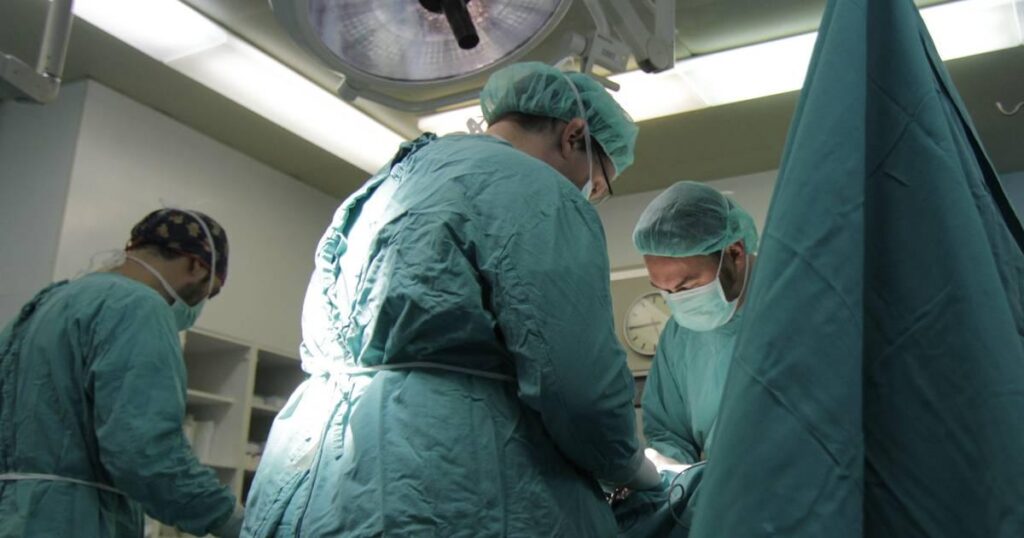 「まもなく50万人のクロアチア人が医者を持つことができます。彼は60歳以上の870人の医師を務めています」