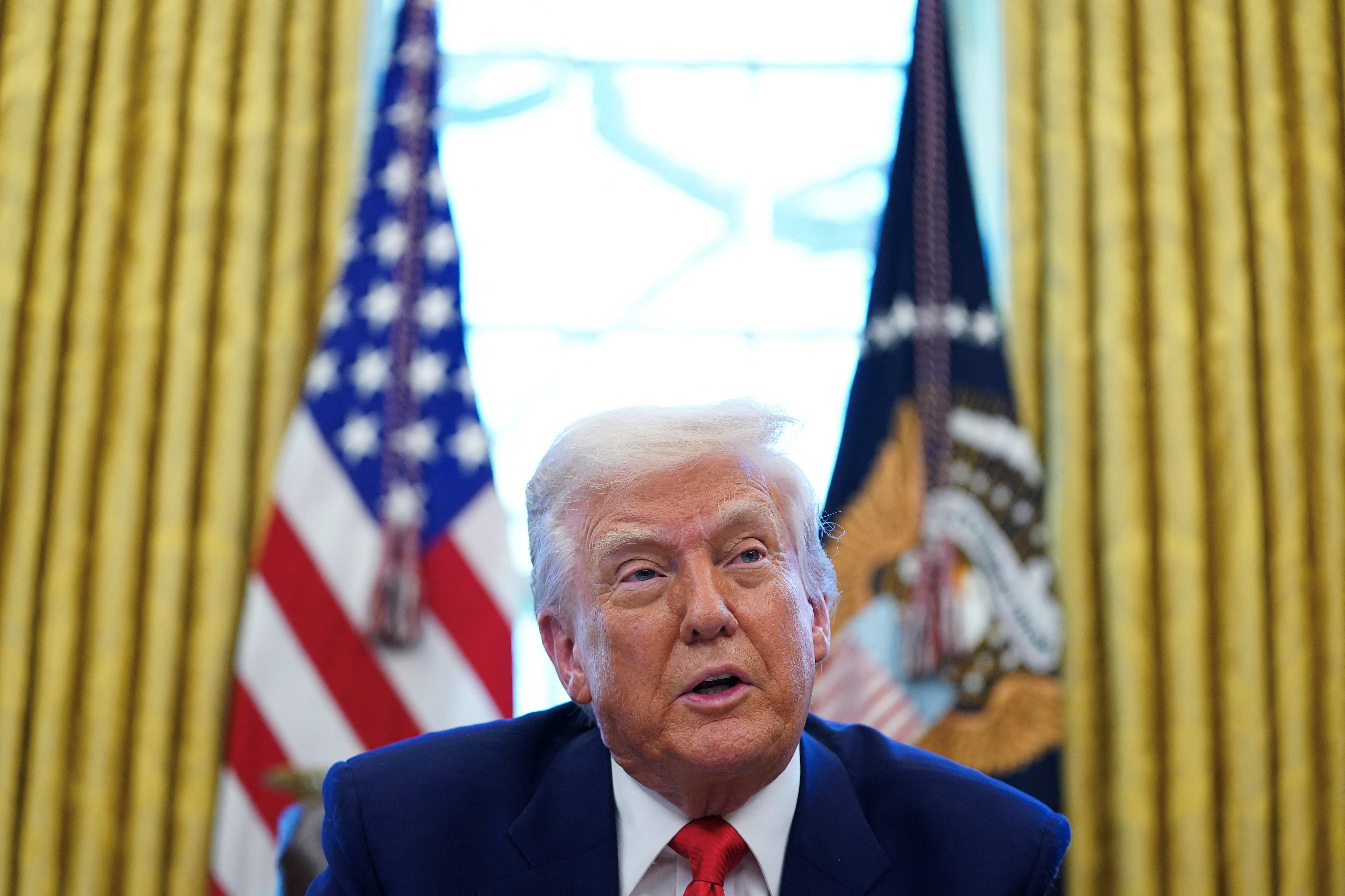 トランプ氏、イランに核合意促す　「虐殺終わらせる時間ある」