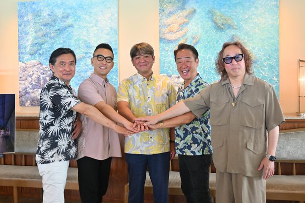 複合商業施設、来月２１日開業　１階にメキシコ料理公設市場雑貨・衣料部跡