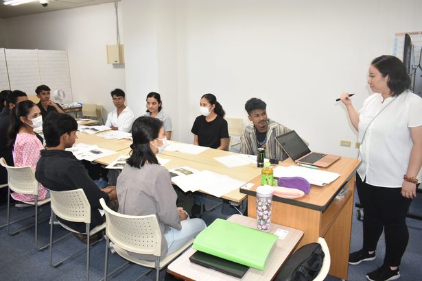 外国人と「沖縄戦」学ぶ　戦争のメリット、国守るためなら…多様な意見　大学院生が取り組み