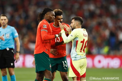 Please do not reproduce without prior permission.