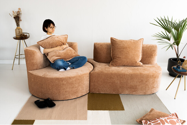 IKASAS DESIGN が、インテリアライフスタイル2025に出展。「入らない」お悩みを解決する圧縮ソファや、ライフスタイル変化に寄り添うモジュールソファ、和紙作家とのコラボ家具を初披露。 (2025年6月16日) - エキサイトニュース