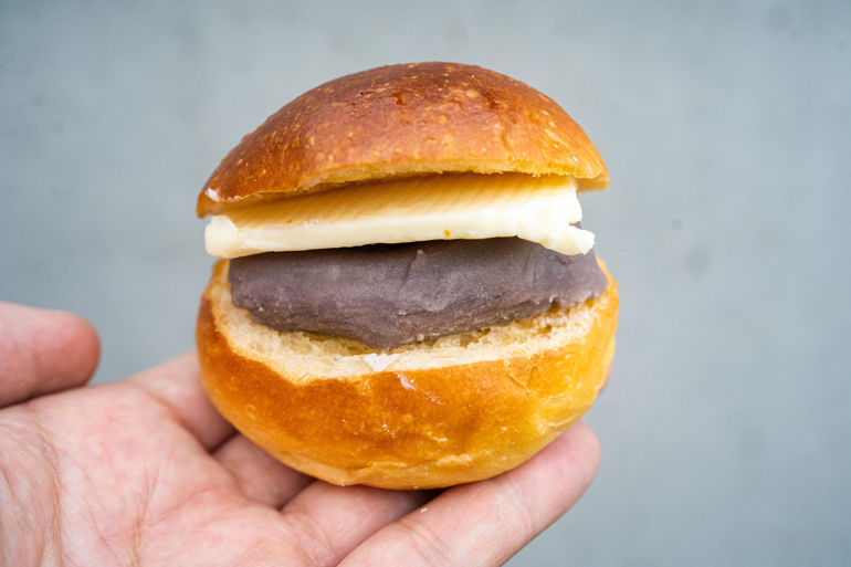オーソドックスで新しい。埼玉でにぎわう“進化系”町のパン屋／BREAD chikuma