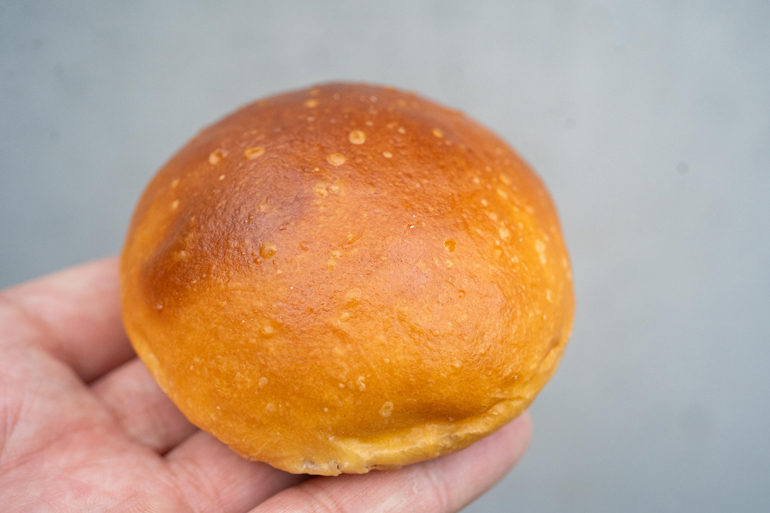 オーソドックスで新しい。埼玉でにぎわう“進化系”町のパン屋／BREAD chikuma