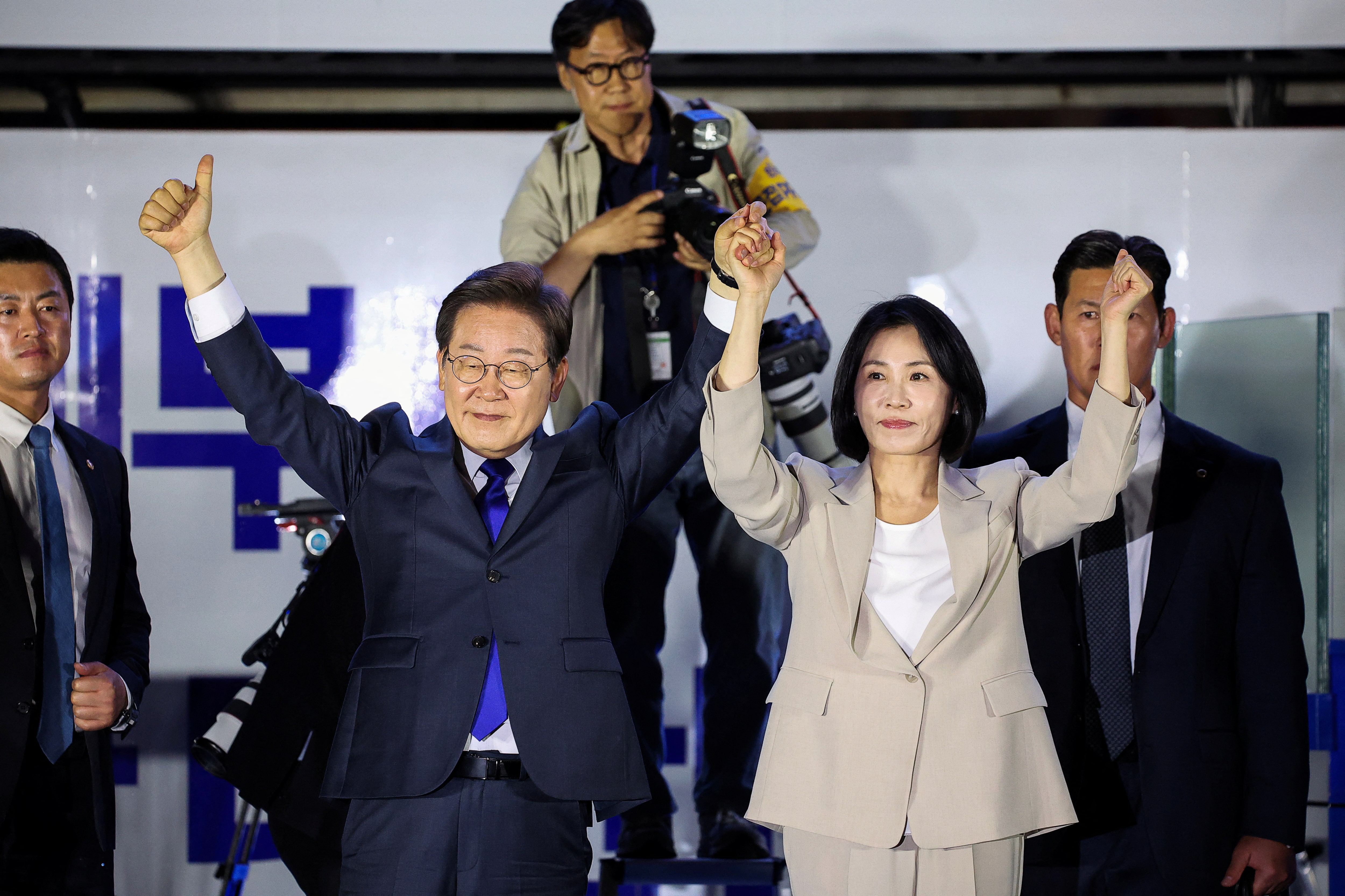 韓国新大統領に李氏就任、戒厳令巡る混乱の克服や経済再生誓う