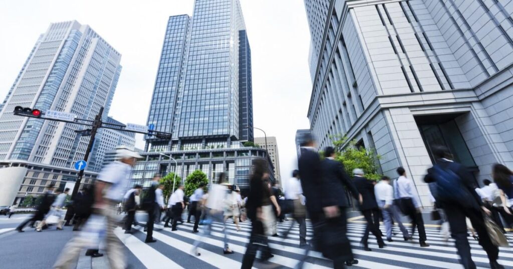 「実質賃金を1％引き上げる」と石破骨太方針はいうけれど、物価対策が不十分であり続ける限り国民は豊かにはなれない ― 実質賃金の低下が続いている
